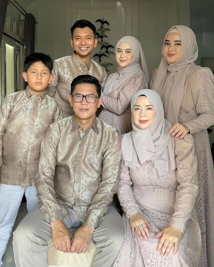 ALIFHIA-1.jpg