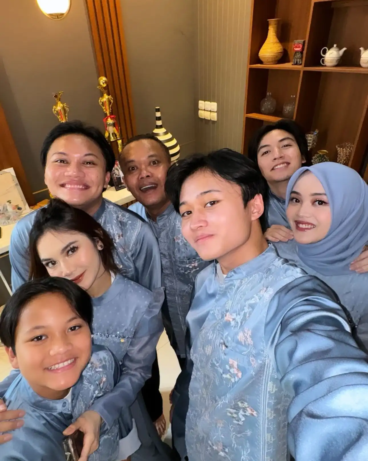 KELUARGA-SULE-1.jpg