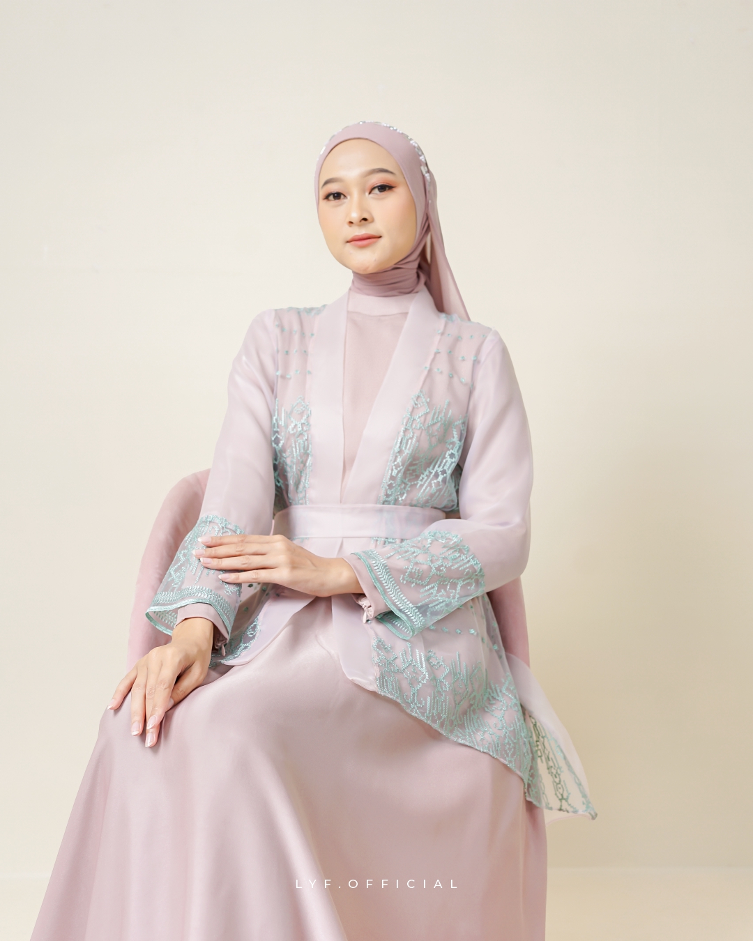 Cover Luna New Color