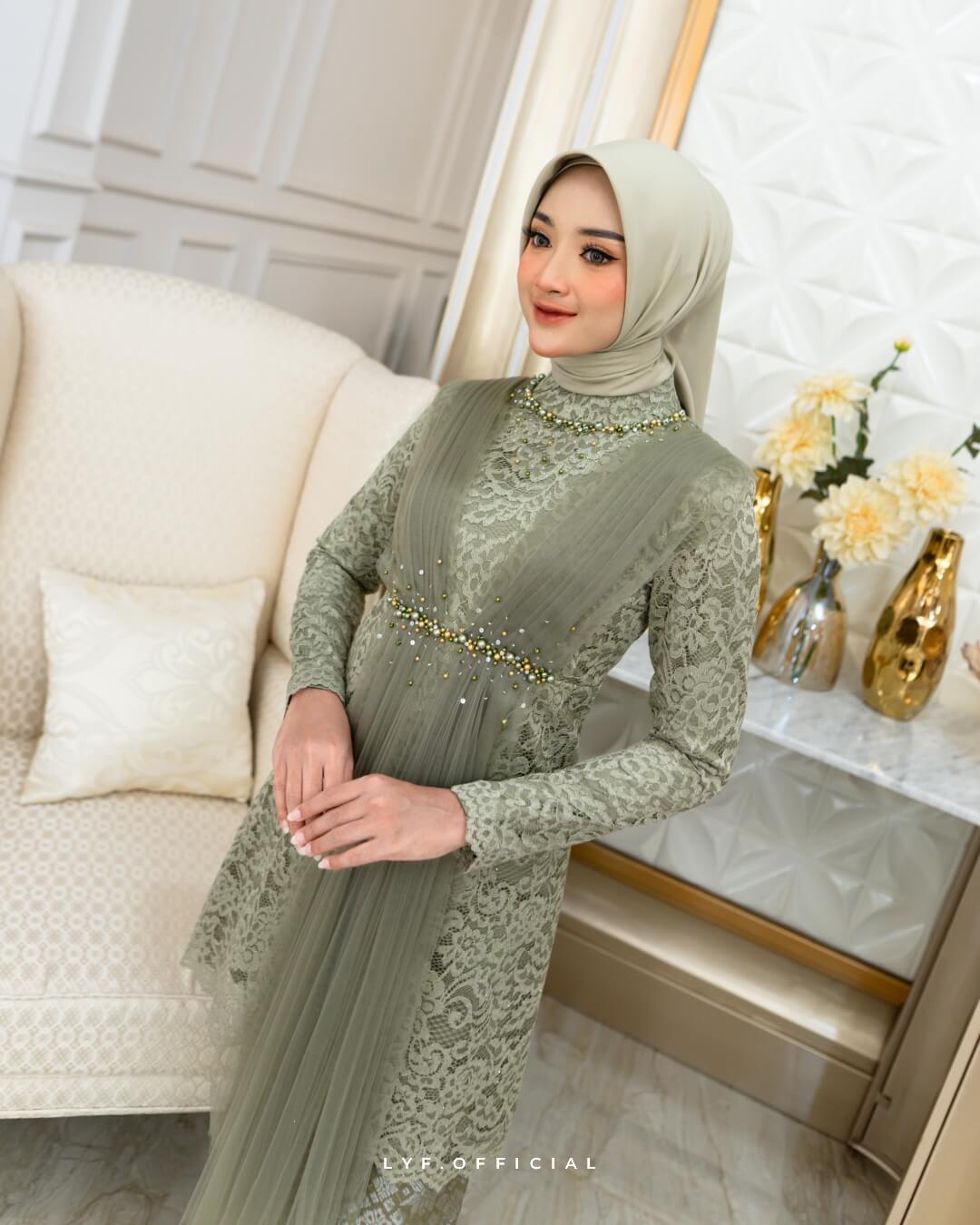 {harika}-{kebaya}-bagus-cantik-jogja-lyfofficial